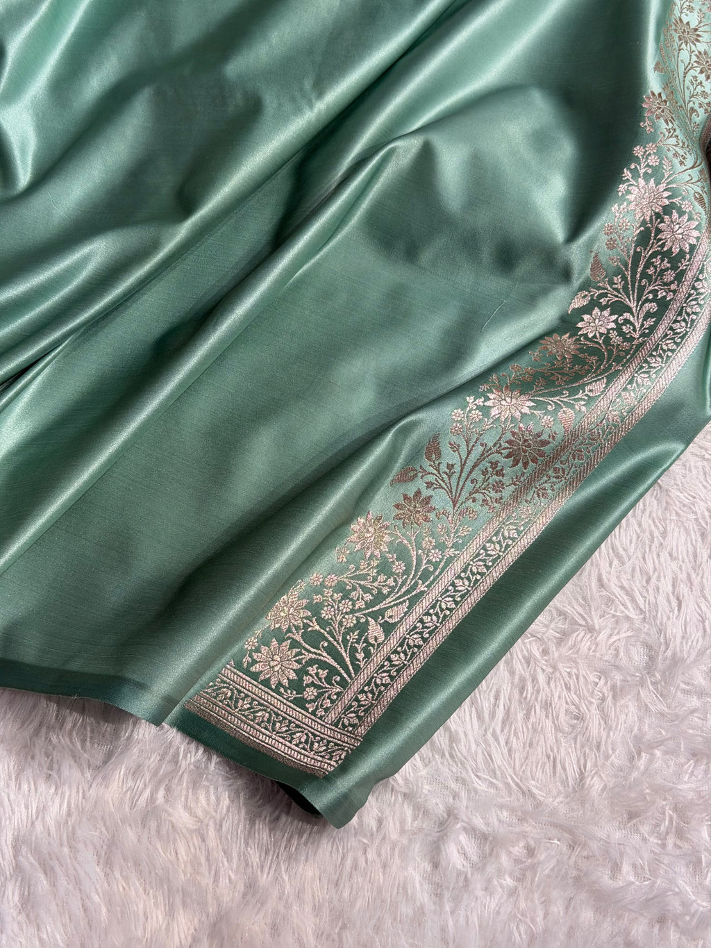 Banarasi Mashru Satin Silk Saree Cross Pattern Sea Green Shades MSK22
