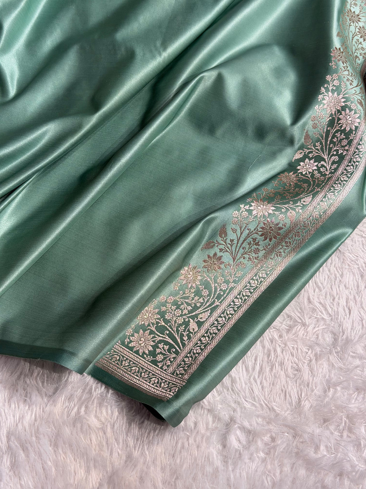 Banarasi Mashru Satin Silk Saree Cross Pattern Sea Green Shades MSK22