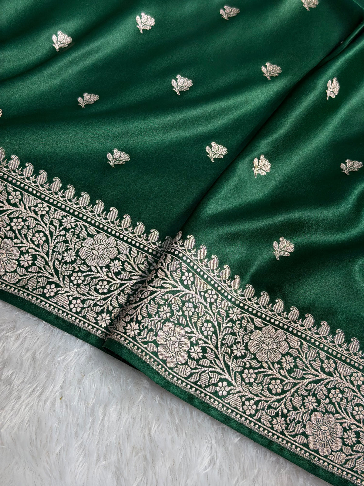 Banarasi Mashru Satin Silk Saree Floral Booti Pattern In Green Shades MSC15