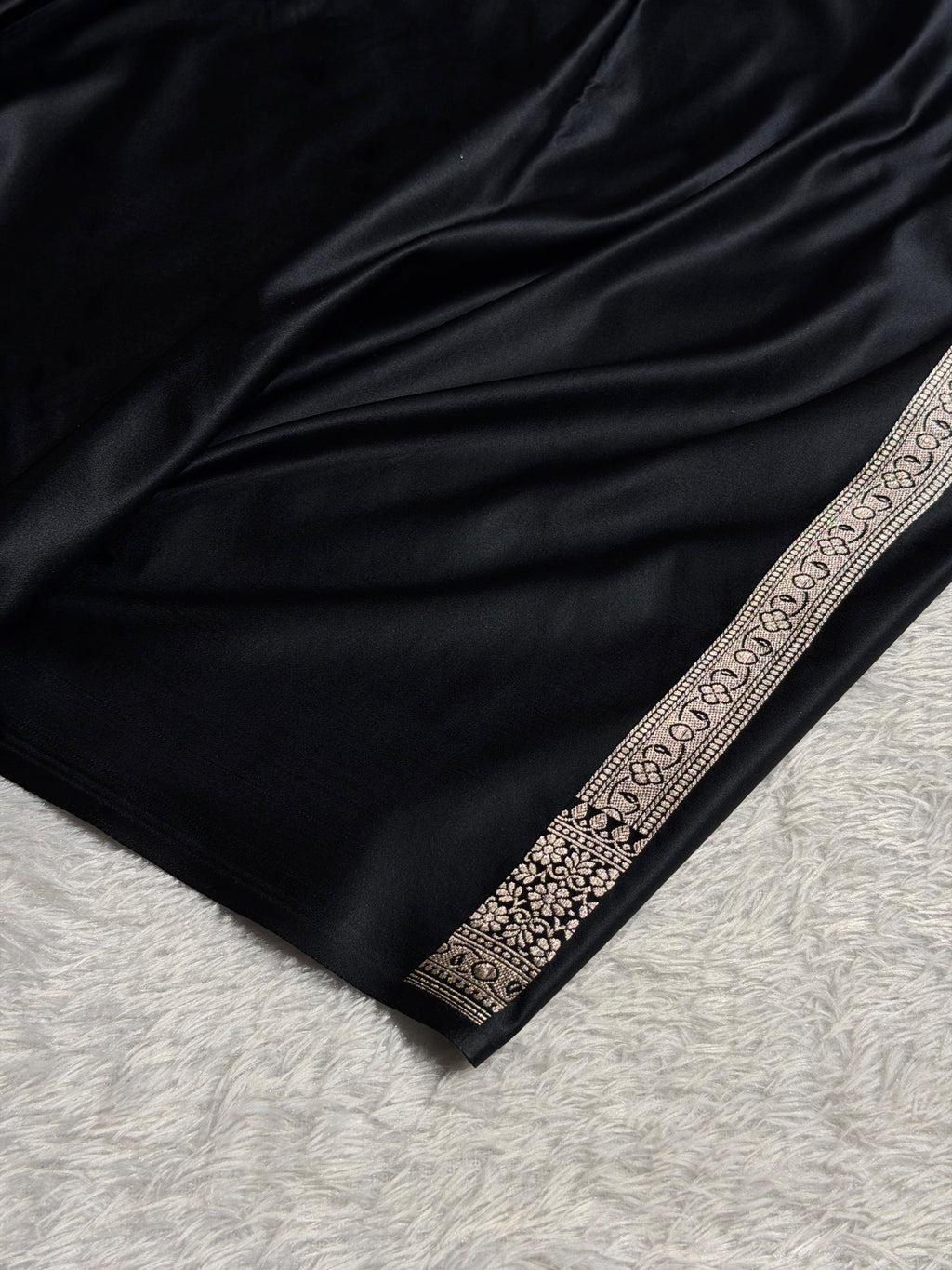 Banarasi Mashru Satin Silk Saree Booti Pattern Black Shades MSK18