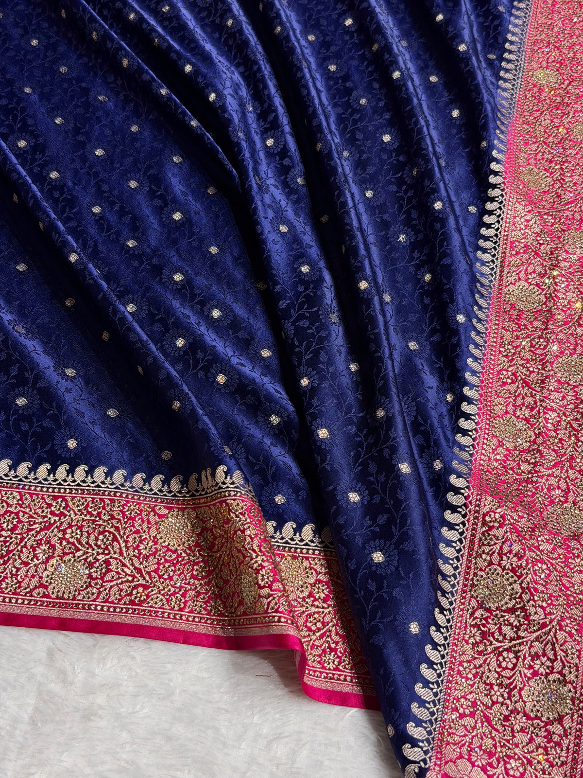 Banarasi Mashru Satin Silk Saree Tanchoi Pattern in Swarovski Work in Contrast Navy Blue with Pink Shades BMSC04