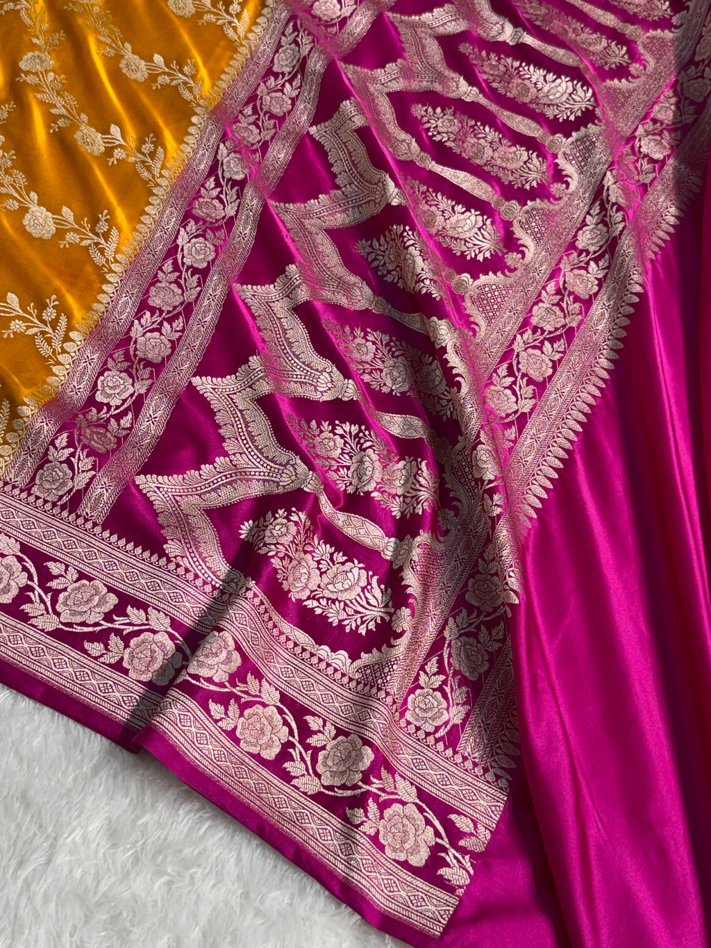 Banarasi Contrast Mashru Satin Silk Saree Floral Cross Pattern In Mustard & Rani Shades MSC16