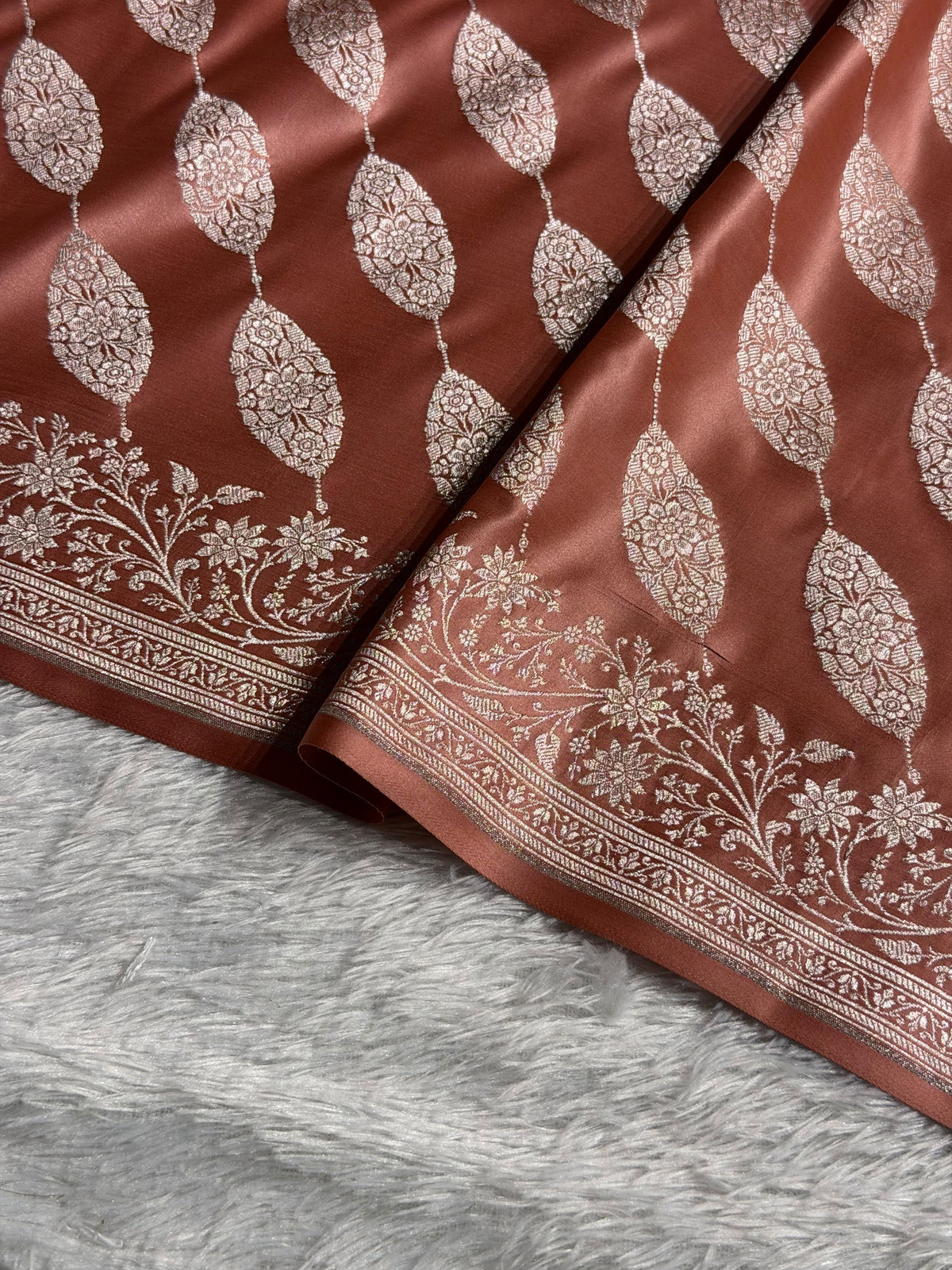 Banarasi Mashru Satin Silk Saree Cross Pattern Peach Shades MSK22