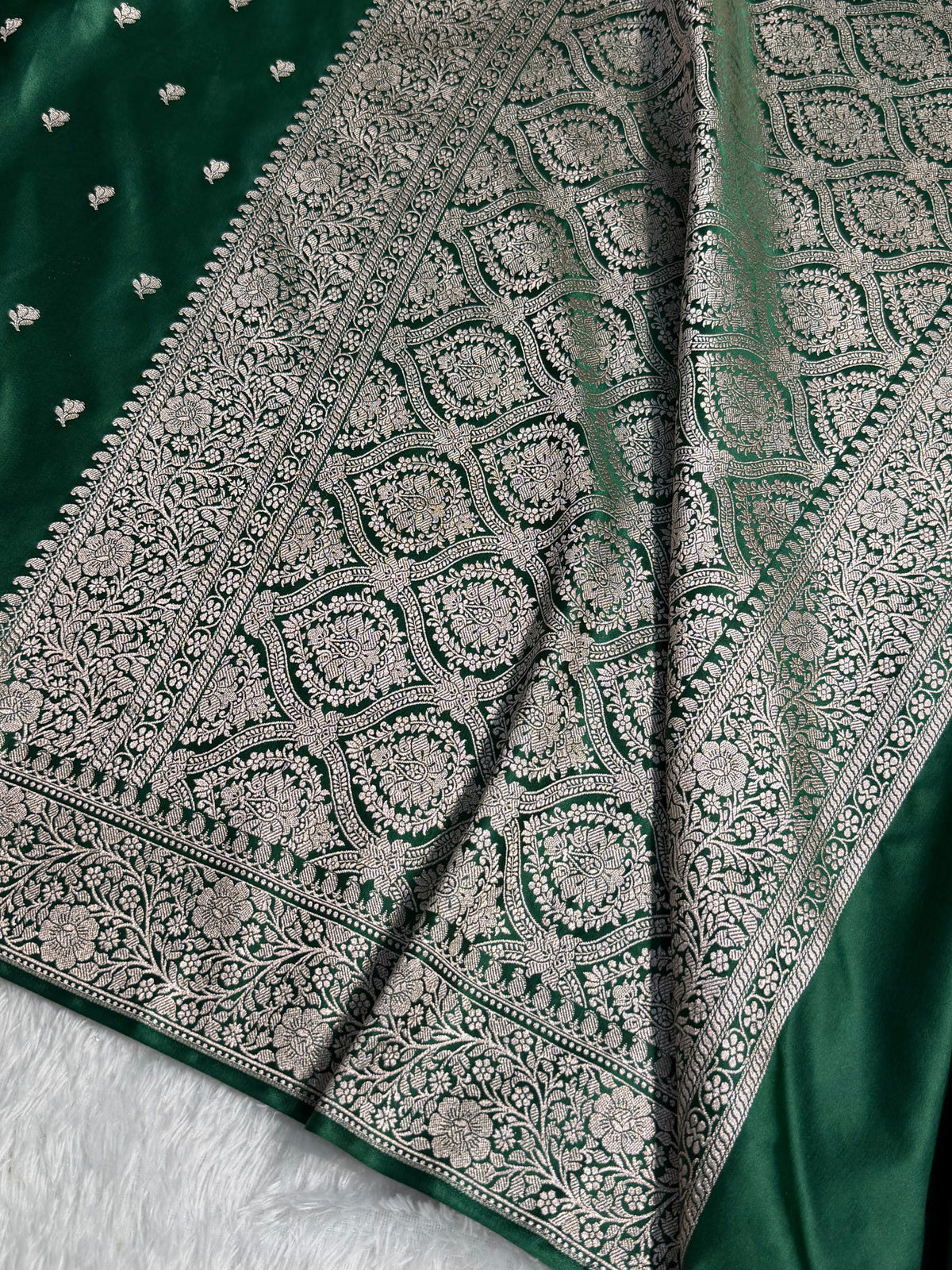Banarasi Mashru Satin Silk Saree Floral Booti Pattern In Green Shades MSC15