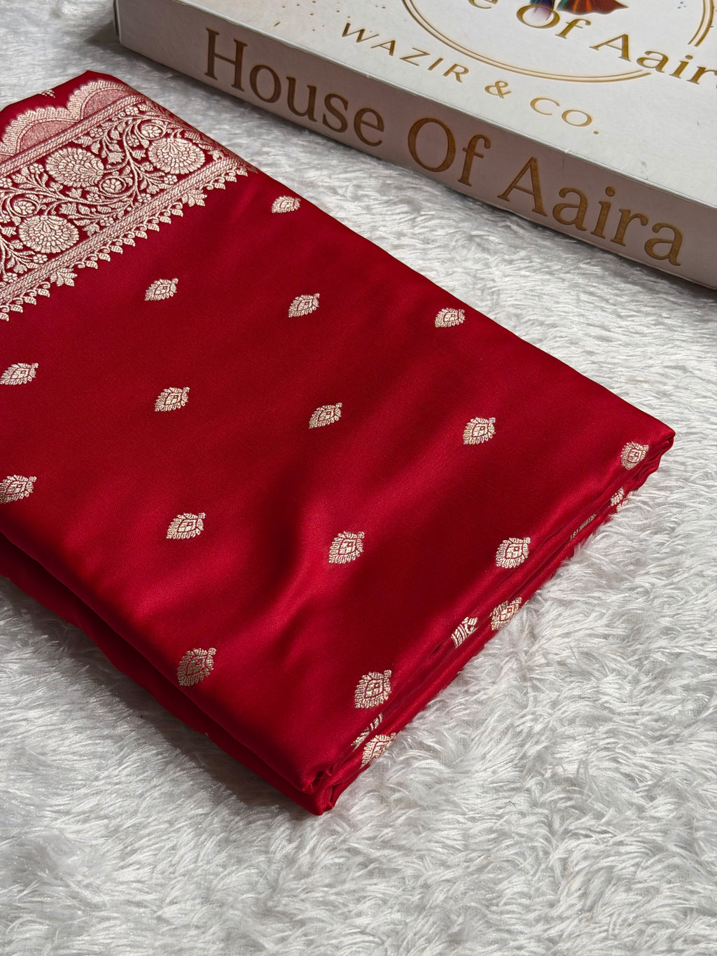 Banarasi Satin Katan Silk Saree Booti Pattern in Red Shades SK03