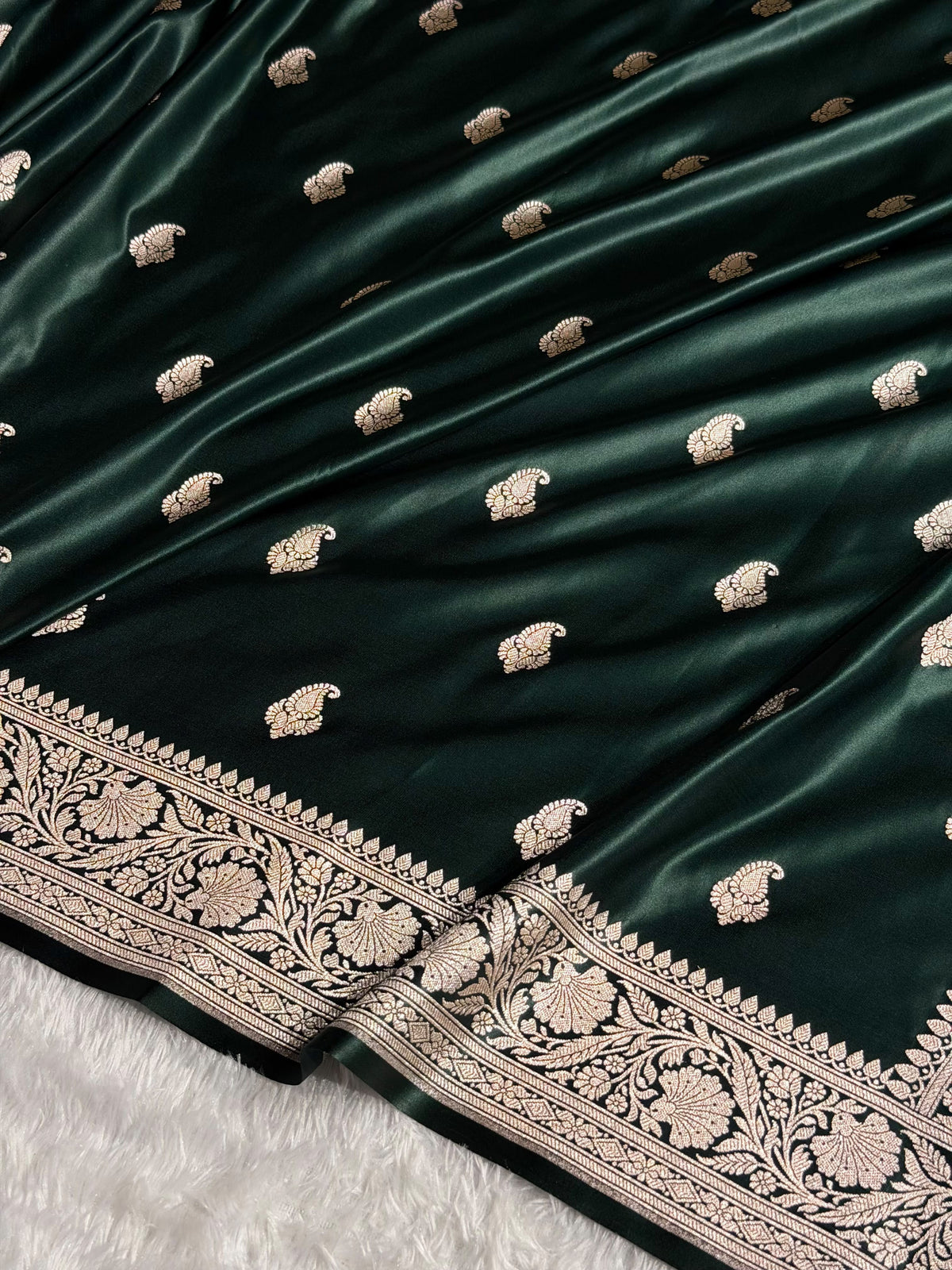 Banarasi Mashru Satin Silk Saree Booti Pattern in Dark Bottle Green Shades MSK06