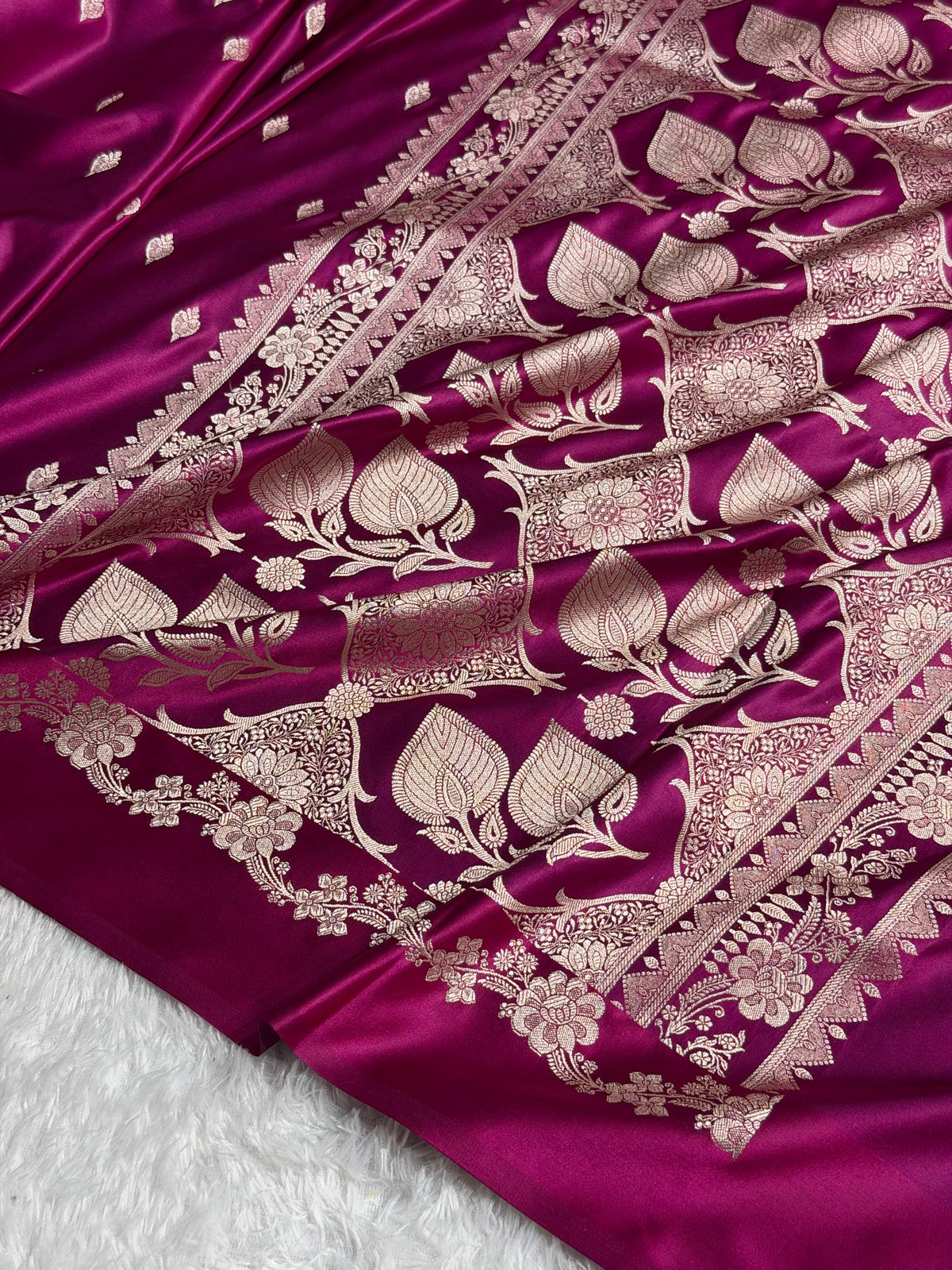 Banarasi Mashru Satin Silk Saree Booti Pattern Wine Shades MSK17