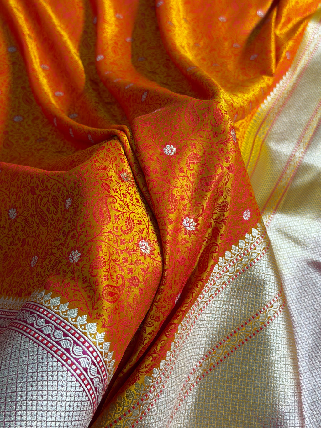 Banarasi Mashru Satin Silk Saree Tanchoi Pattern Contrast Orange with Rani Shades MSK25