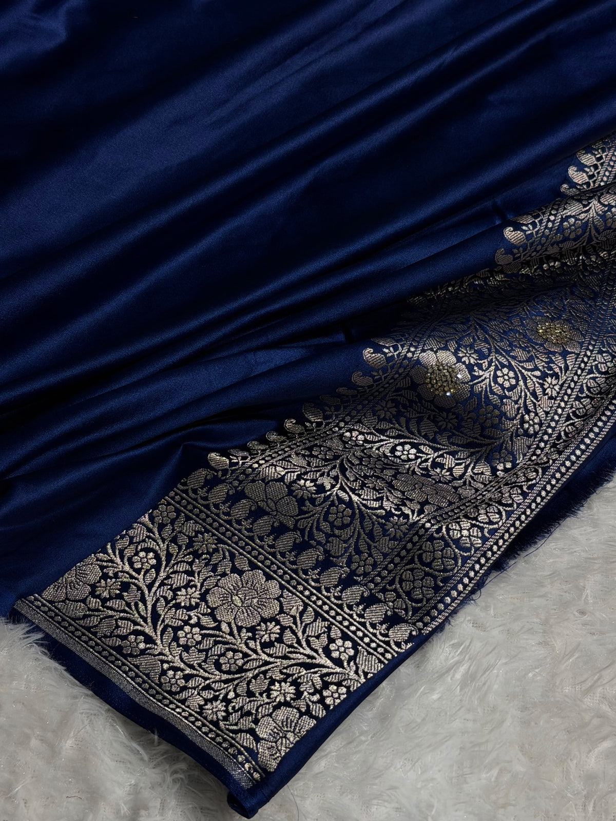Banarasi Mashru Satin Silk Saree Tanchoi Pattern in Swarovski Work in Navy Blue Shades BMSC04