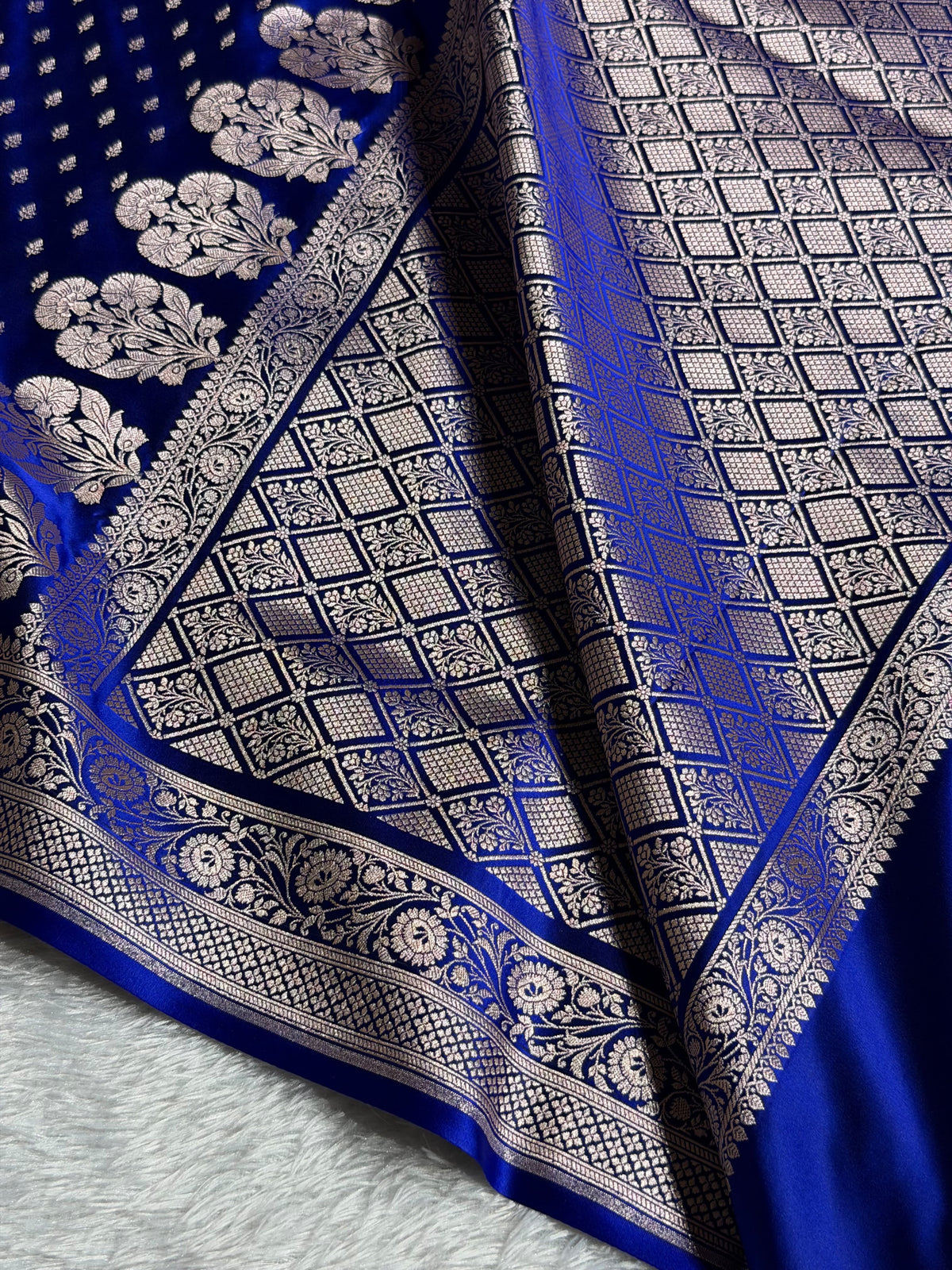 Banarasi Mashru Satin Silk Saree Booti Pattern in Royal Blue Shades MSK10