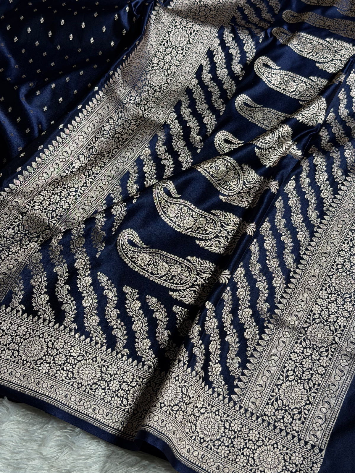 Banarasi Mashru Satin Silk Saree Booti Pattern Navy Blue Shades MSK18
