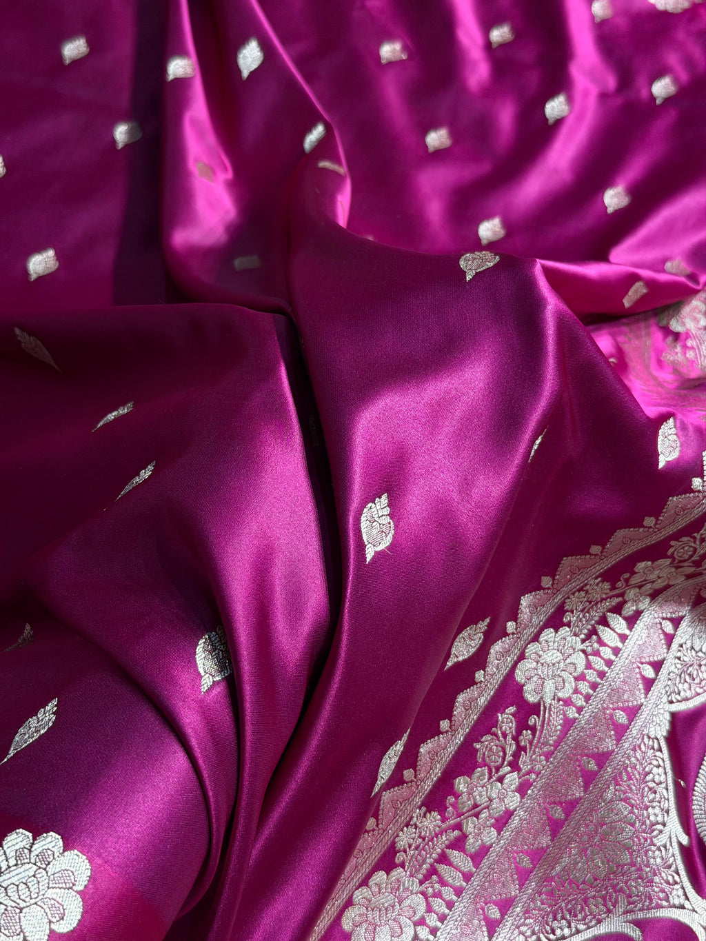 Banarasi Mashru Satin Silk Saree Booti Pattern Wine Shades MSK17