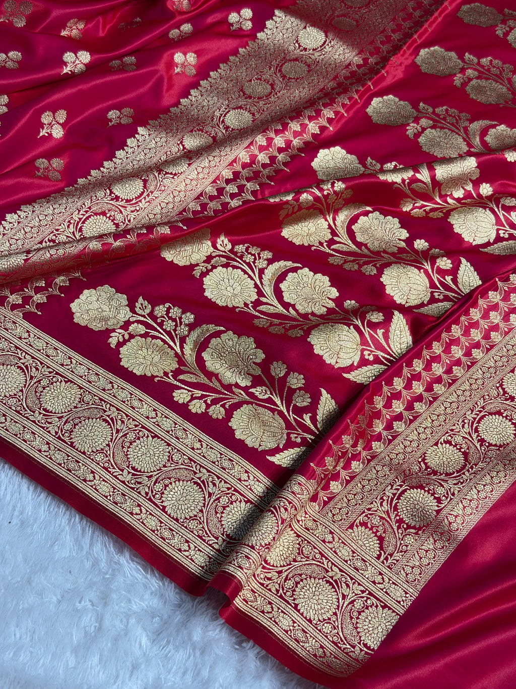 Banarasi Satin Katan Silk Saree Boota Pattern in Pinkish Red Shades SK02