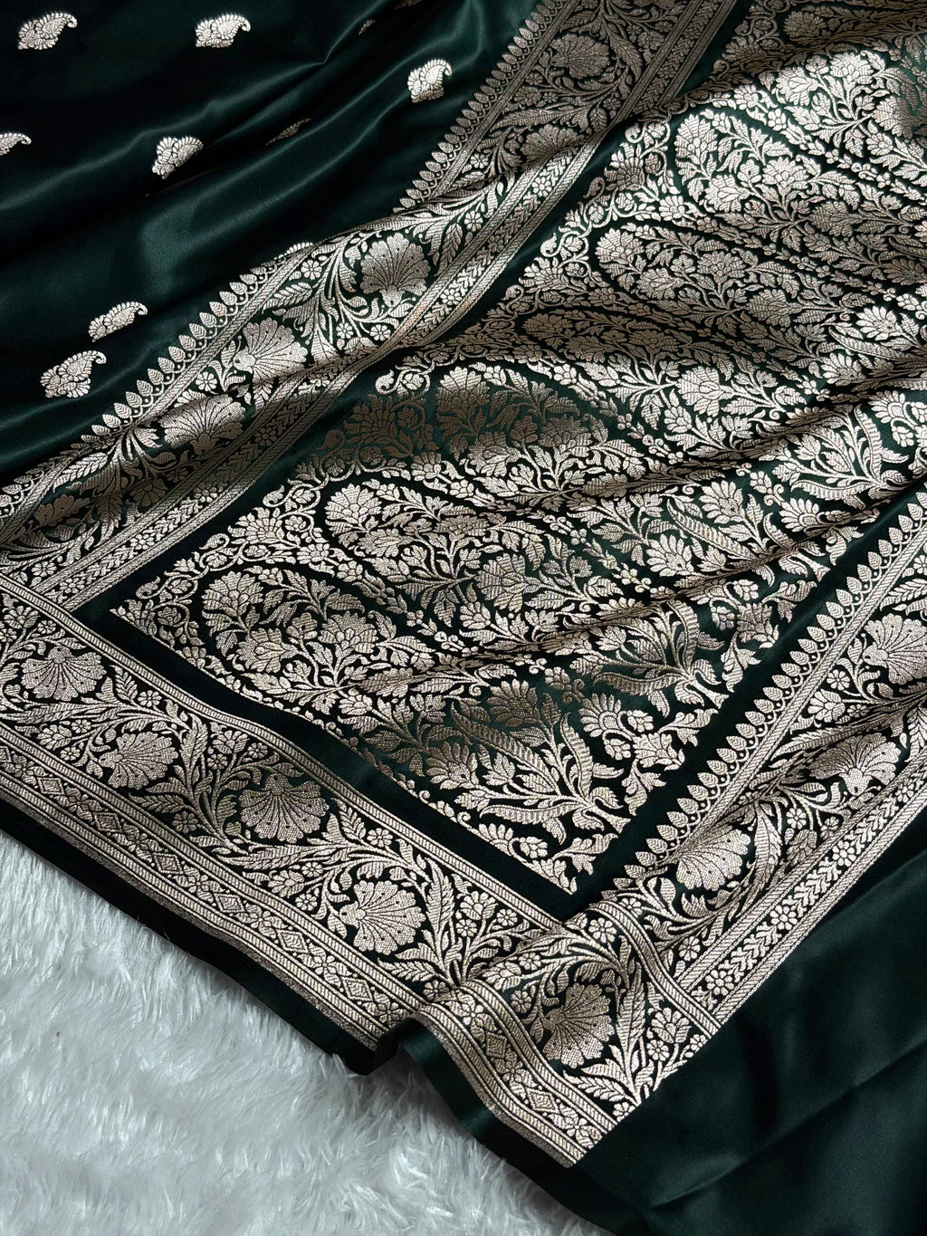 Banarasi Mashru Satin Silk Saree Booti Pattern in Dark Bottle Green Shades MSK06