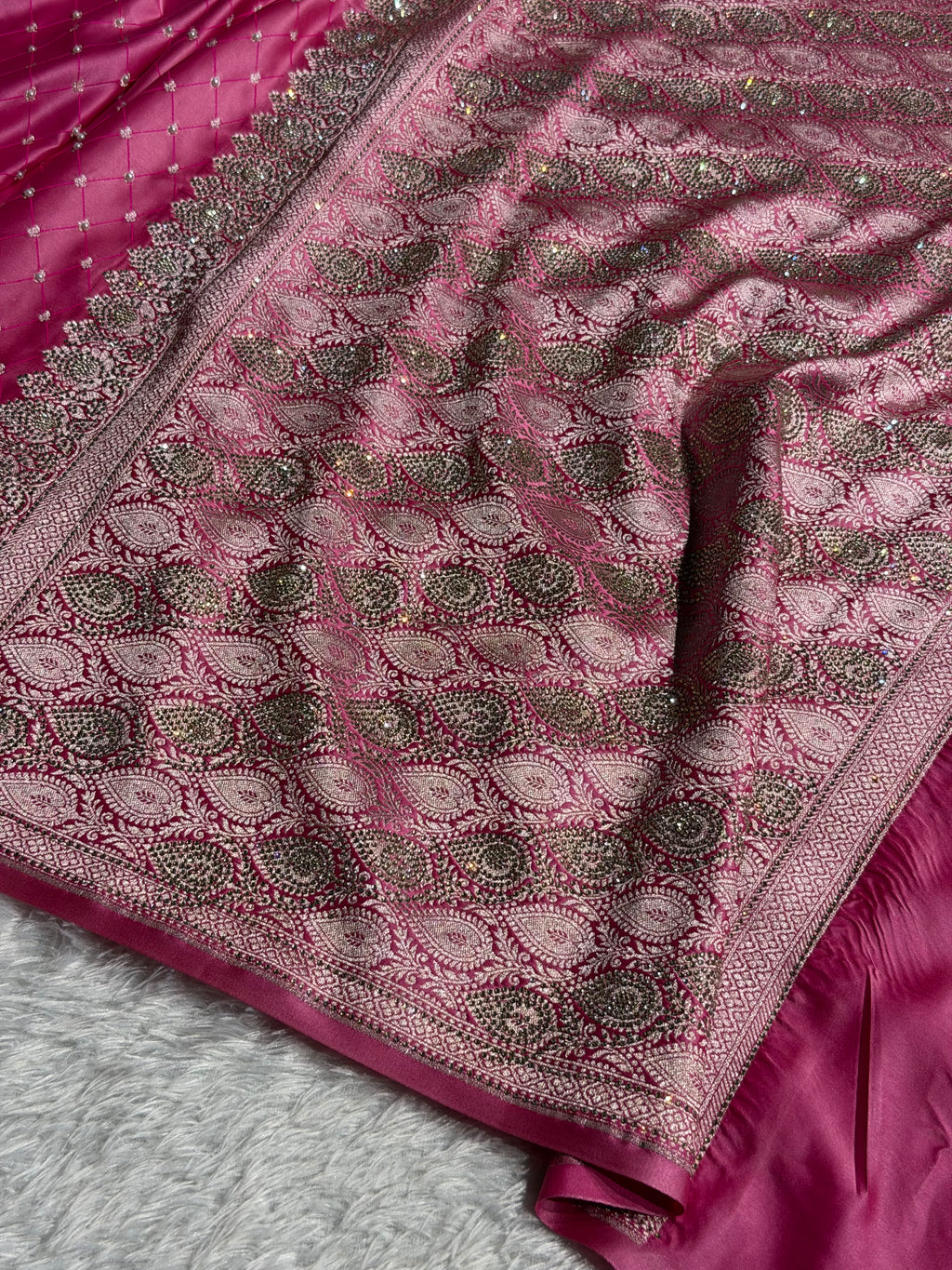 Banarasi Mashru Satin Silk Saree With Pearls & Swarovski Stone work Tanchoi Pattern Baby Pink Shades BMSK20