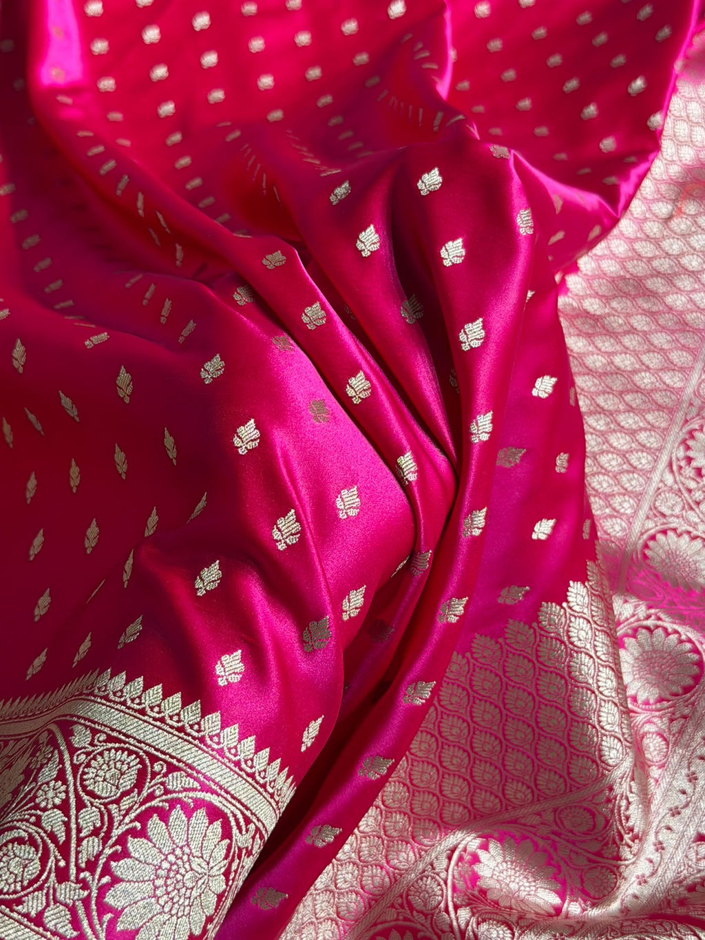 Banarasi Mashru Satin Silk Saree Booti Pattern Rani Shades MSK25