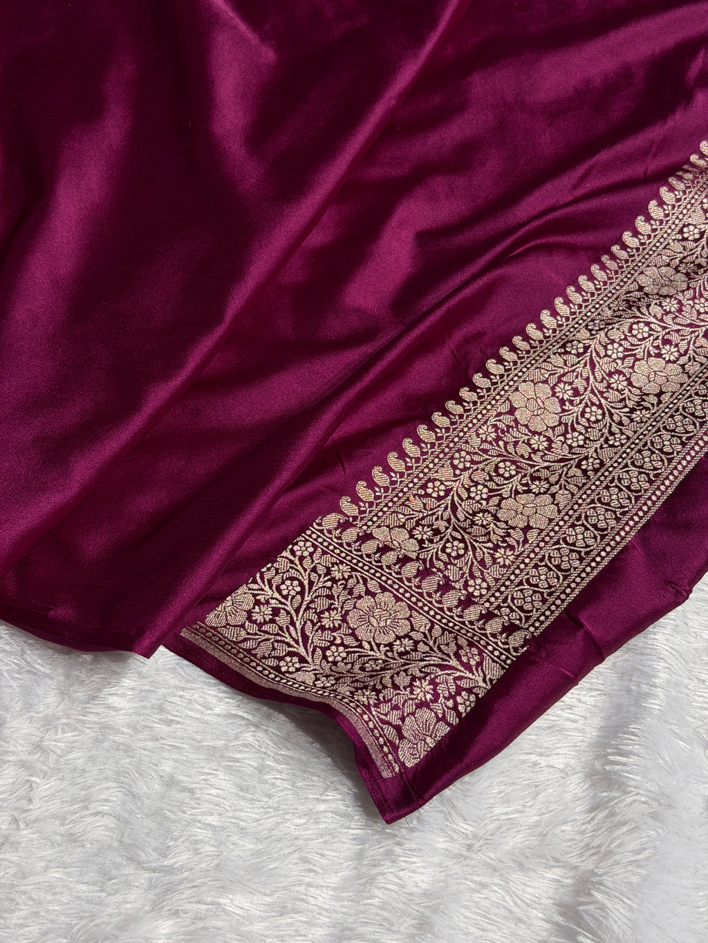Banarasi Mashru Satin Silk Saree Tanchoi  Pattern Contrast Tusser & Wine Shades MSC04