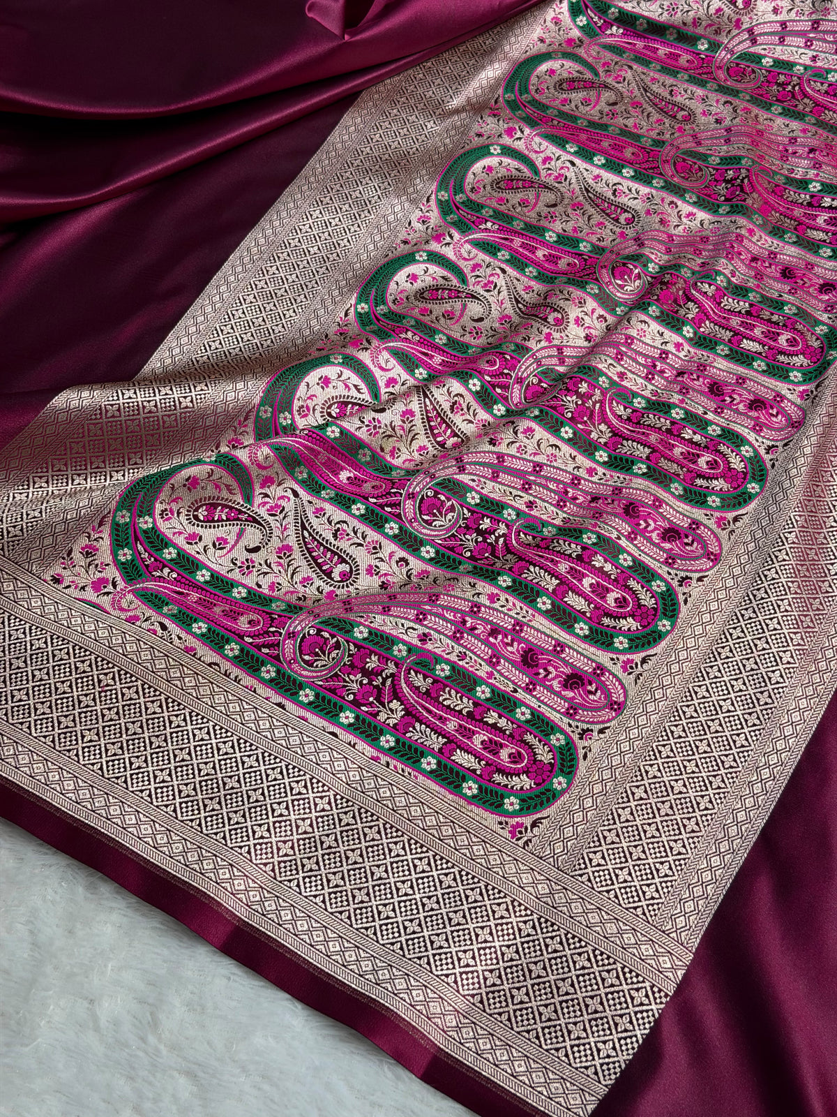 Banarasi Satin Katan Silk Saree Plain body with Minakari Pallu Pattern in Wine Shades SK17