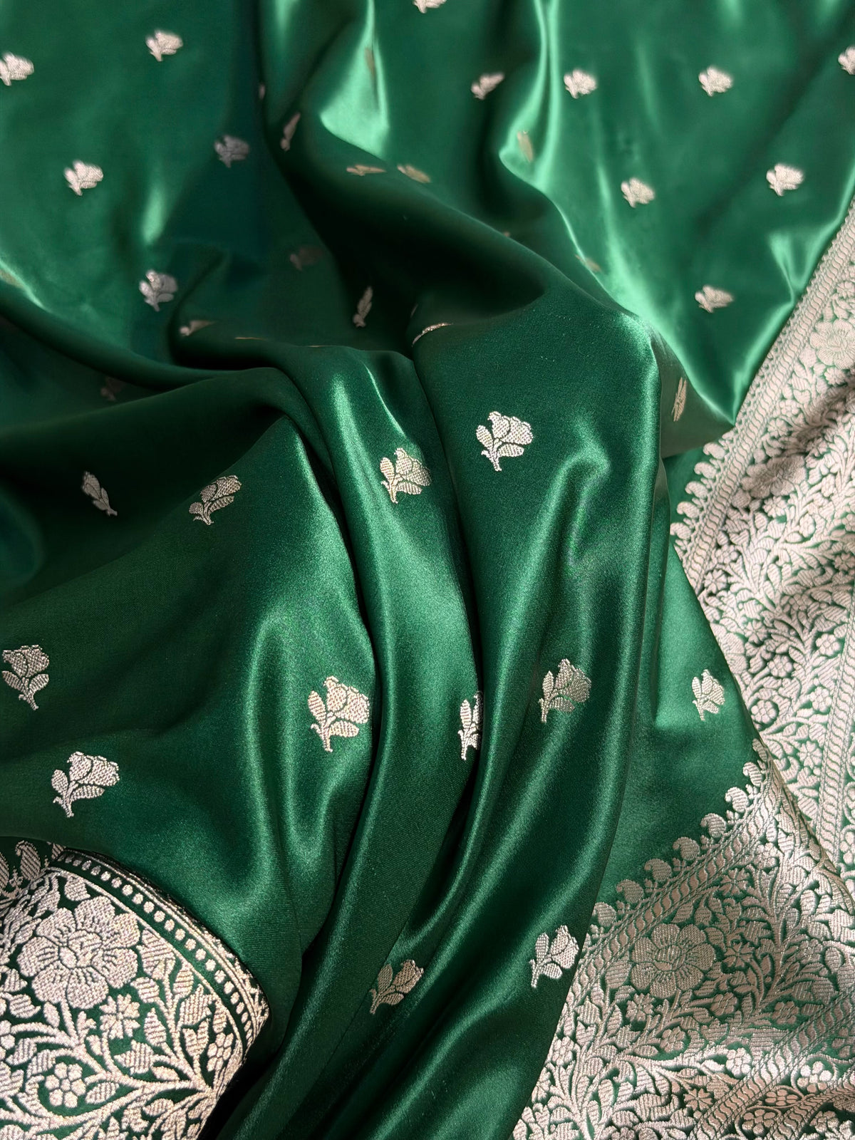 Banarasi Mashru Satin Silk Saree Floral Booti Pattern In Green Shades MSC15