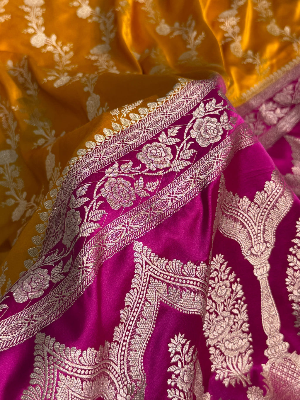 Banarasi Contrast Mashru Satin Silk Saree Floral Cross Pattern In Mustard & Rani Shades MSC16