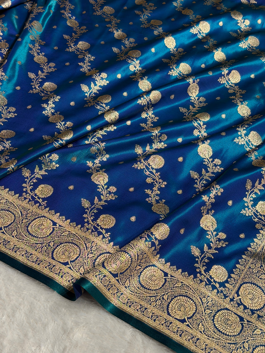 Banarasi Satin Silk Saree Cross Pattern in Peacock Shades SS01