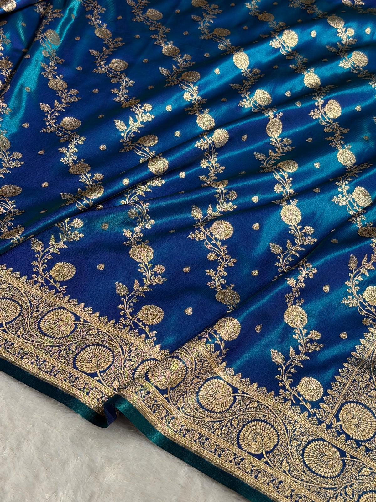 Banarasi Satin Silk Saree Cross Pattern in Peacock Shades SS01