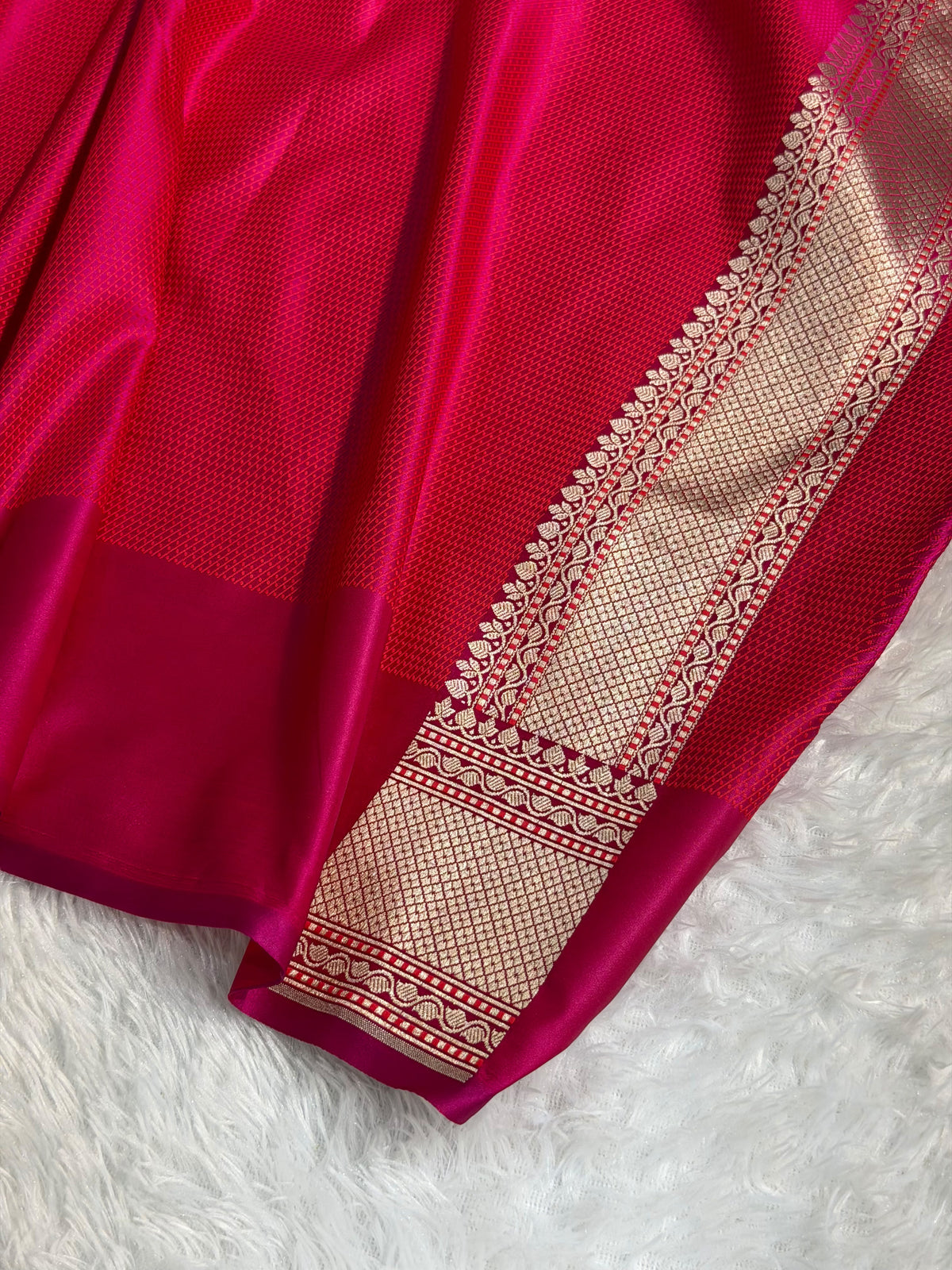 Banarasi Mashru Satin Silk Saree Tanchoi Pattern Contrast Orange with Rani Shades MSK25