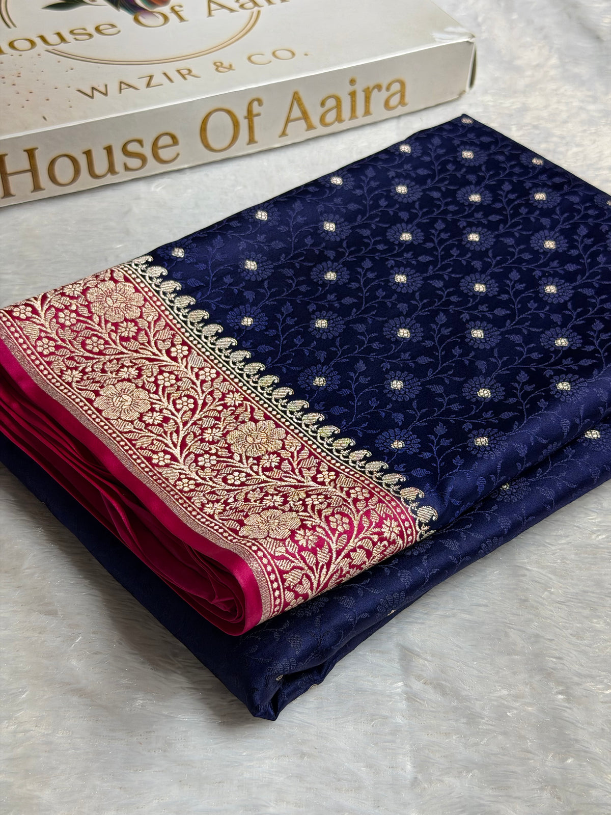 Banarasi Mashru Satin Silk Saree Tanchoi  Pattern Contrast Navy Blue & Rani Shades MSC04