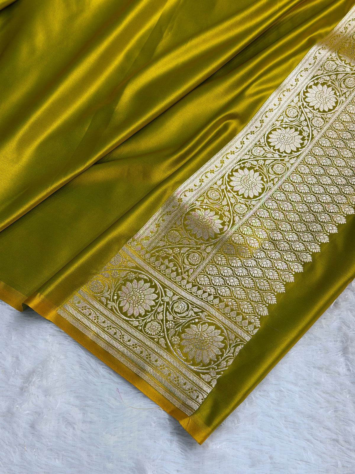 Banarasi Mashru Satin Silk Saree Booti Pattern Mahndi Gold Shades MSK25