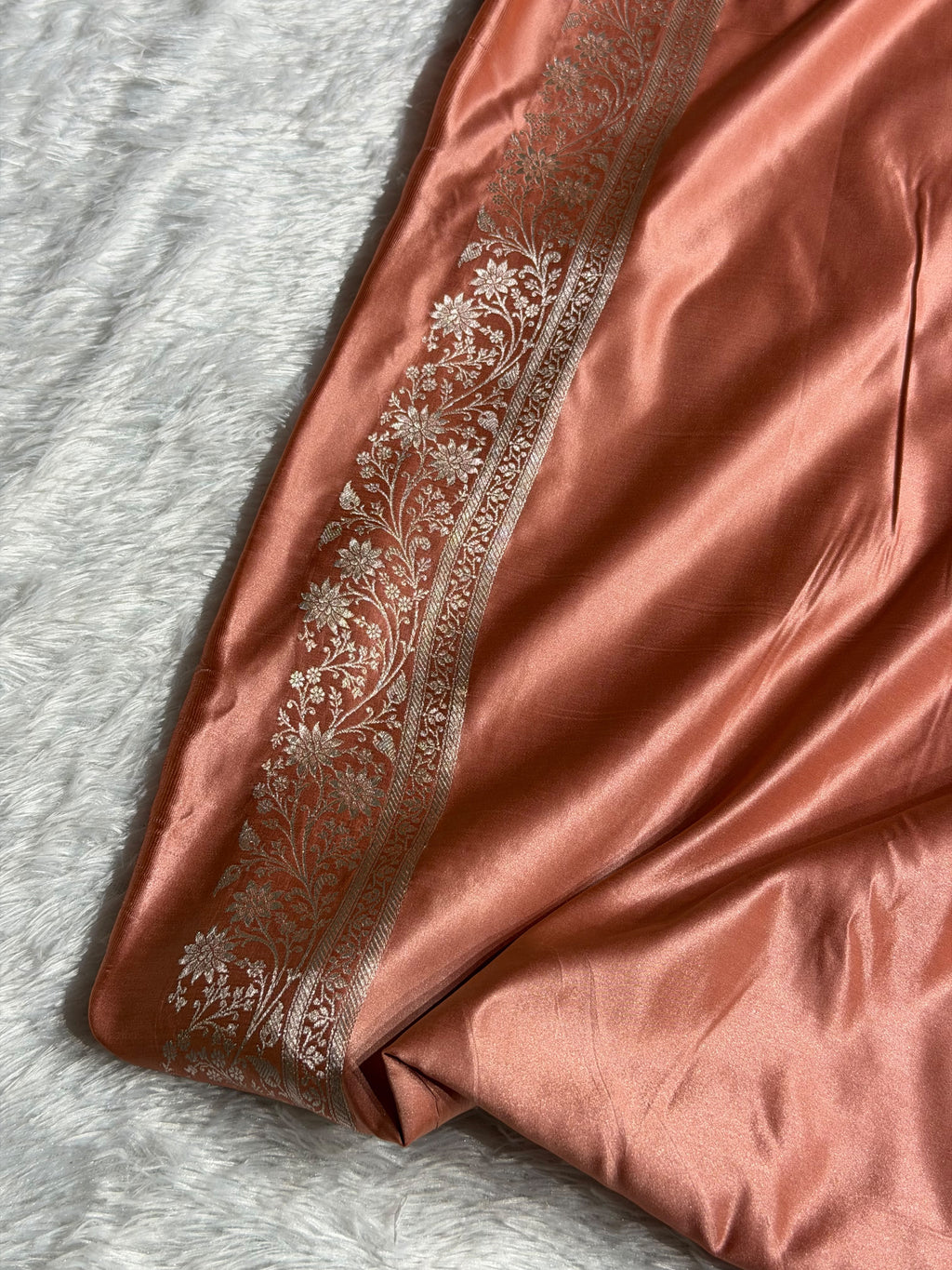 Banarasi Mashru Satin Silk Saree Cross Pattern Peach Shades MSK22