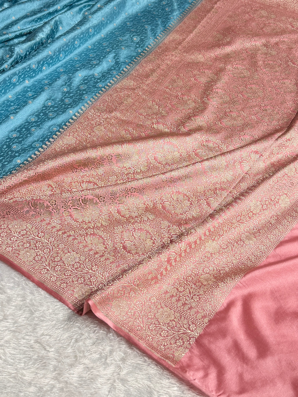 Banarasi Mashru Satin Silk Saree Tanchoi  Pattern Contrast Firozi & Peach Shades MSC04