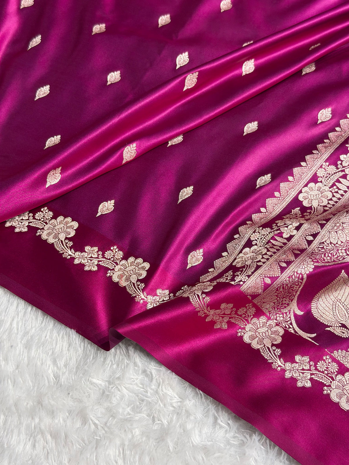 Banarasi Mashru Satin Silk Saree Booti Pattern Wine Shades MSK17