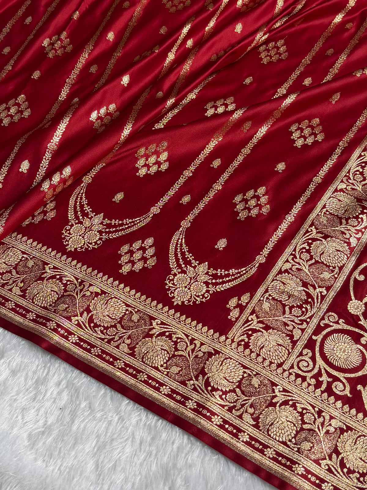 Banarasi Satin Katan Silk Saree Striped Pattern in Maroon Shades SK06