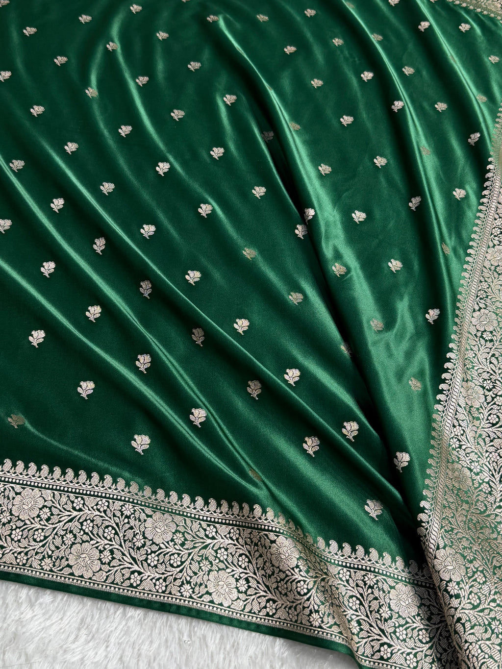Banarasi Mashru Satin Silk Saree Floral Booti Pattern In Green Shades MSC15