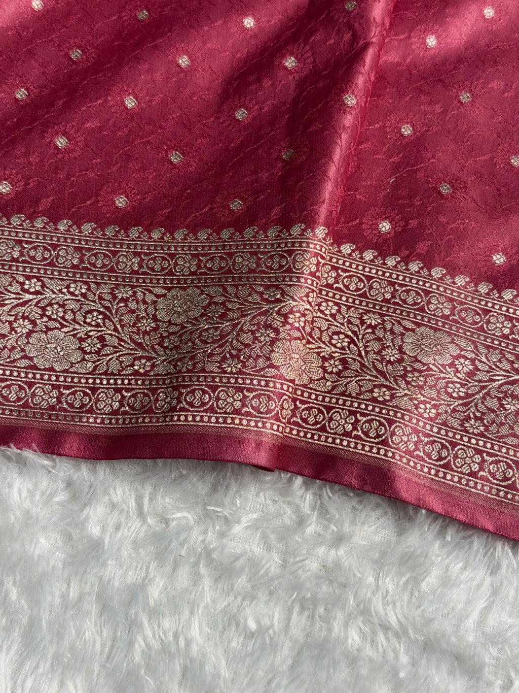 Banarasi Mashru Satin Silk Saree Tanchoi  Pattern in Strawberry Shades MSC04