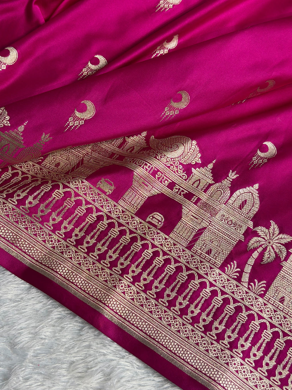 Banarasi Mashru Satin Silk Saree Varanasi Ghats and Pattern Pink Shades MSK21