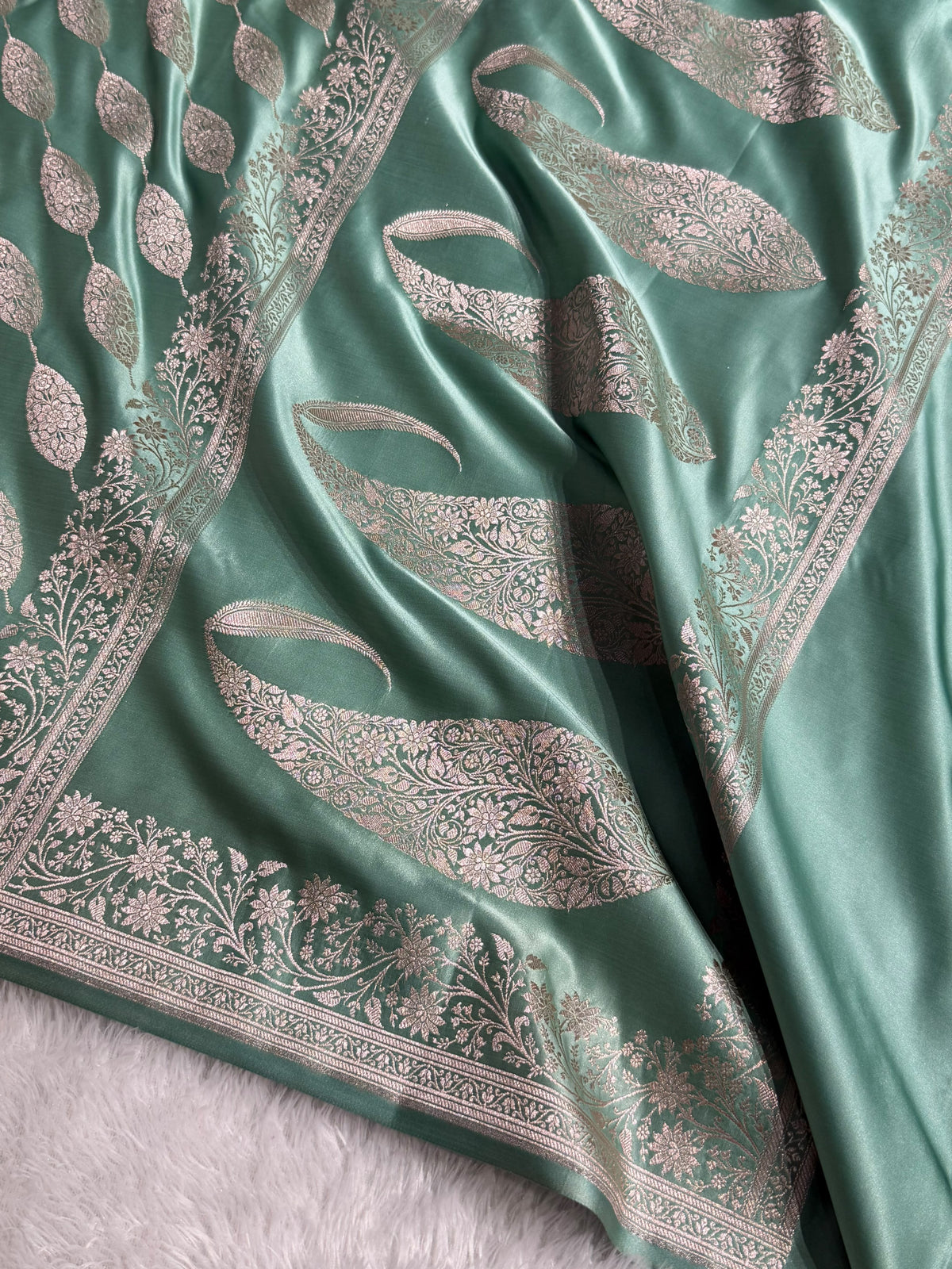 Banarasi Mashru Satin Silk Saree Cross Pattern Sea Green Shades MSK22