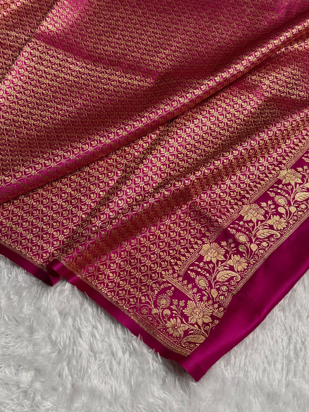 Banarasi Satin Katan Silk Saree Plain Body Pattern in Contrast Cross Navy Blue with Rani Shades SK05