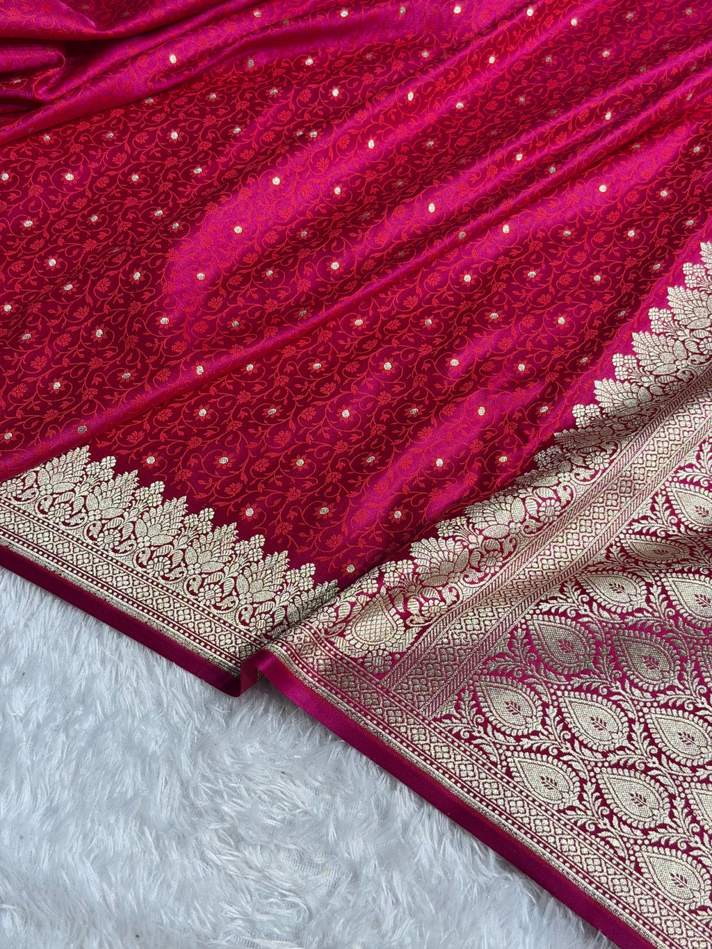 Banarasi Mashru Satin Silk Saree Jaal Tanchoi Pattern in Cross Pink Shades MSK07