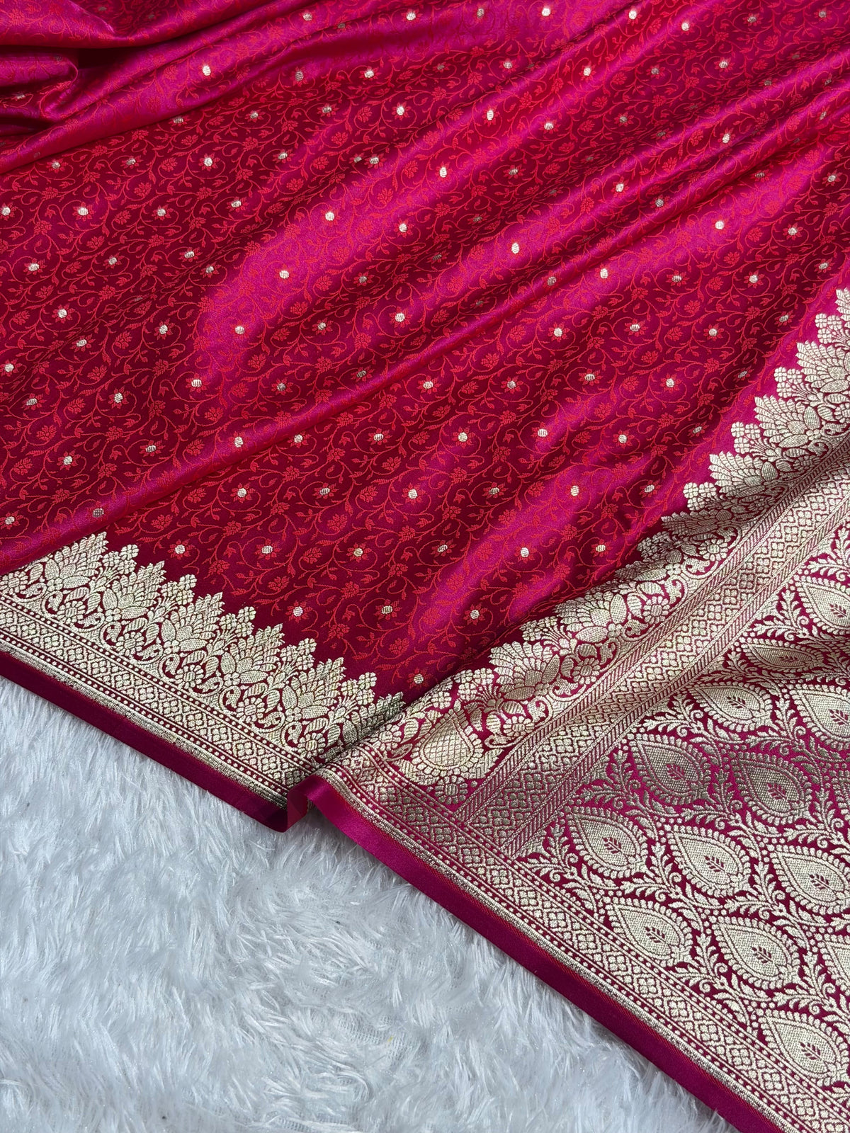 Banarasi Mashru Satin Silk Saree Jaal Tanchoi Pattern in Cross Pink Shades MSK07