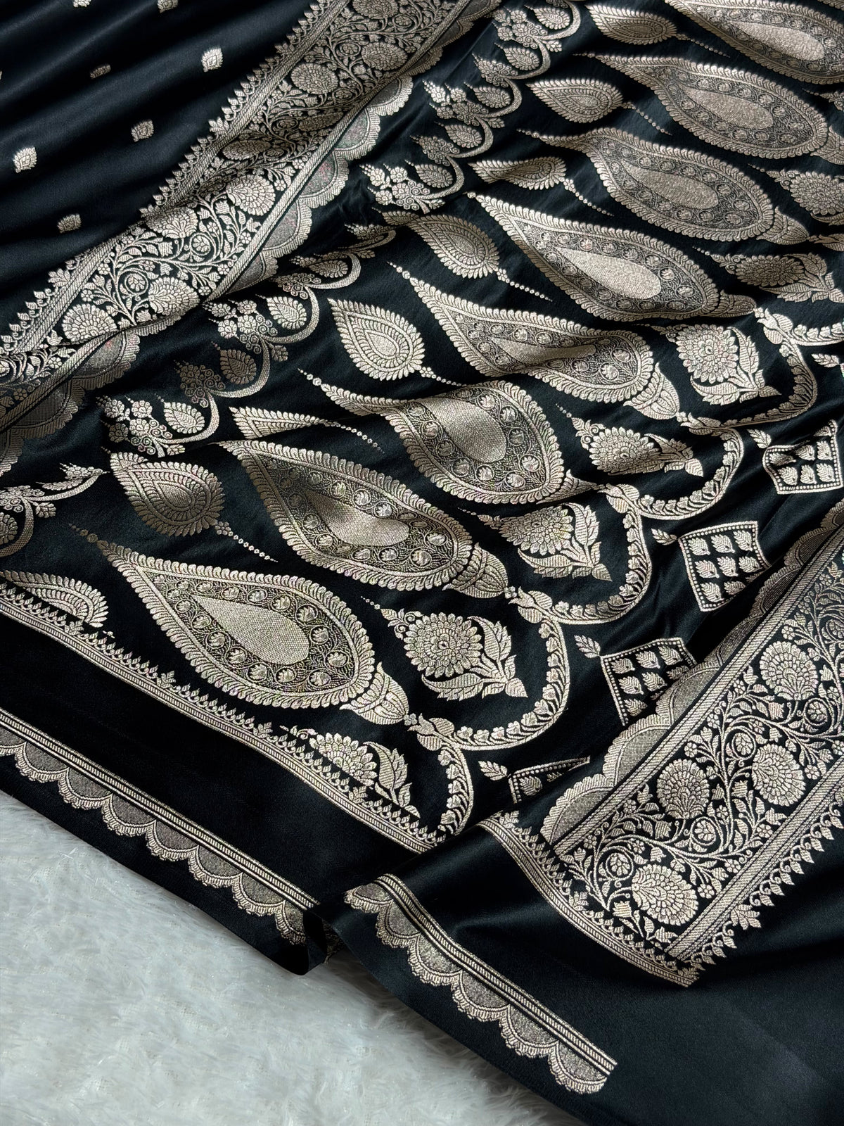 Banarasi Satin Katan Silk Saree Booti Pattern in Black Shades SK03