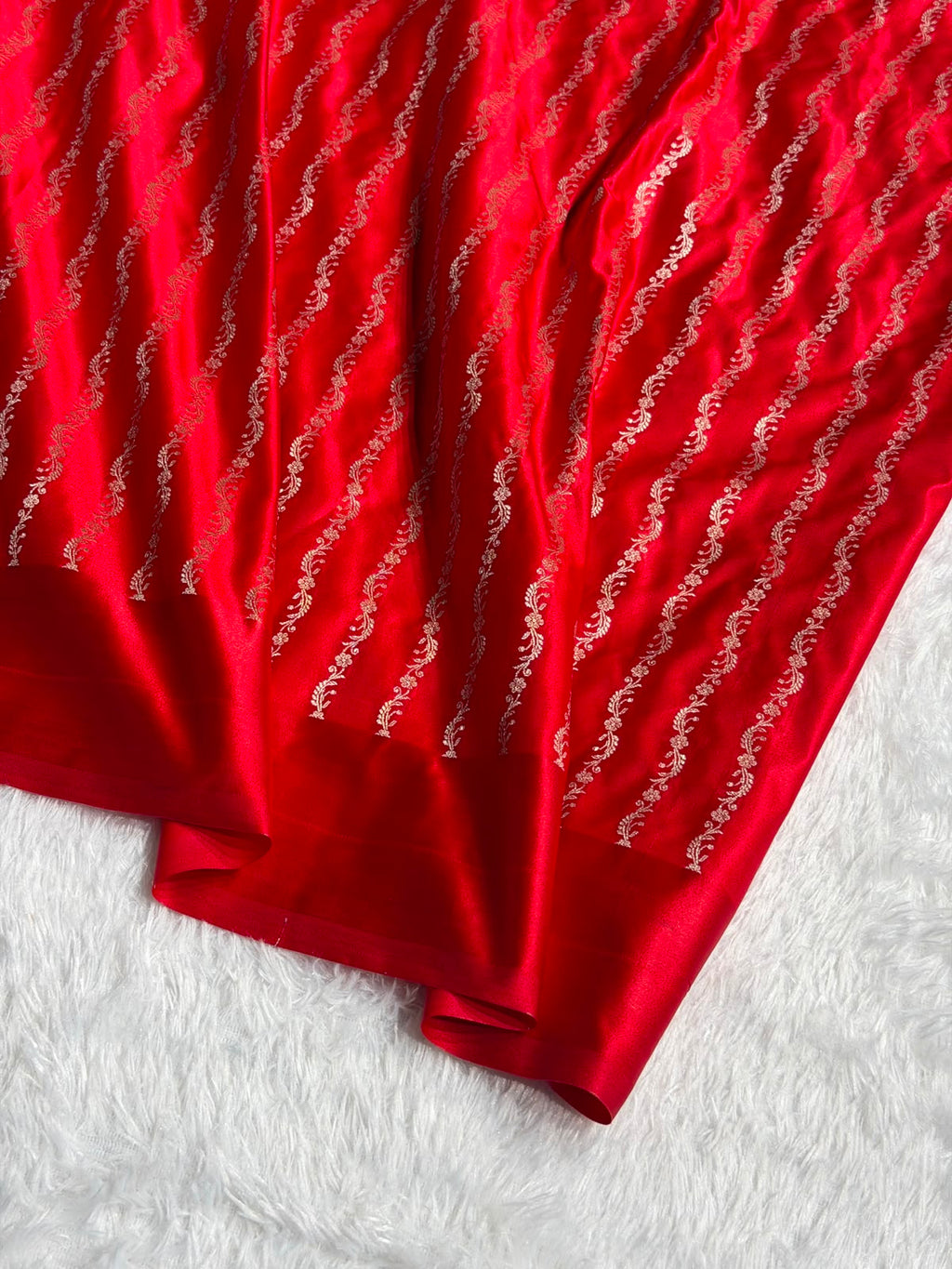Red Bridal Banarasi Katan Satin silk saree Booti Ganga Ghaat with Swarovski & Gotta Patti Work BSKL01