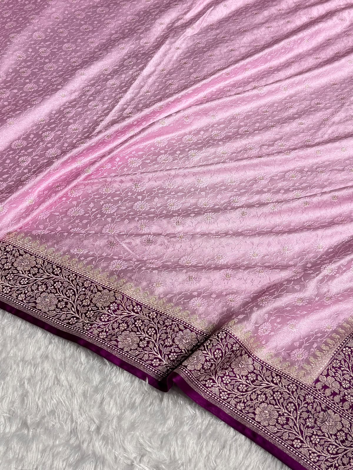 Banarasi Mashru Satin Silk Saree Tanchoi  Pattern Contrast Baby Pink & Wine Shades MSC04