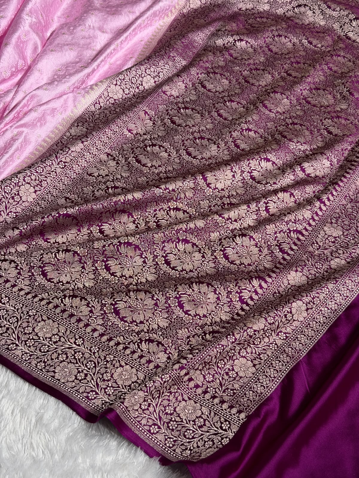 Banarasi Mashru Satin Silk Saree Tanchoi  Pattern Contrast Baby Pink & Wine Shades MSC04