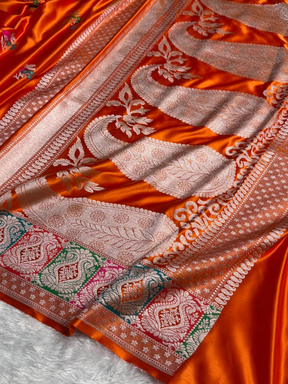 Banarasi Mashru Satin Silk Saree Floral Boota Mina Pattern In Orange Shades MSC05