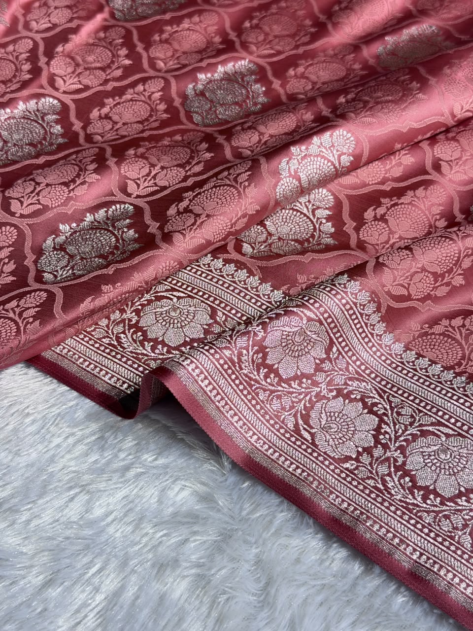 Banarasi Mashru Satin Silk Saree Buti Tanchoi Pattern in Peach shades MSK05