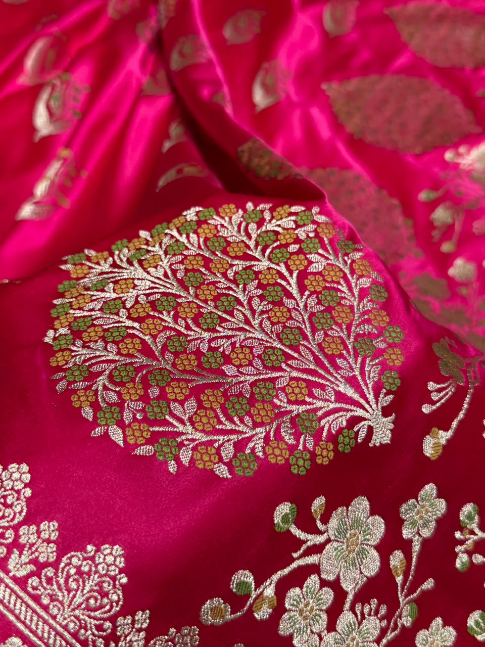 Banarasi Mashru Satin Silk Saree Boota With Minakaari Pattern In Rani Shades MSK03