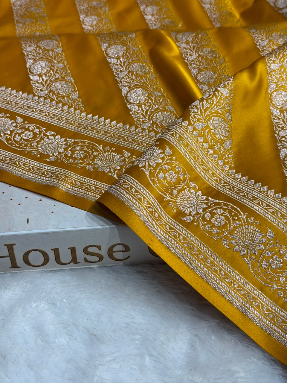 Banarasi Mashru Satin Silk Saree Cross Pattern MSK13