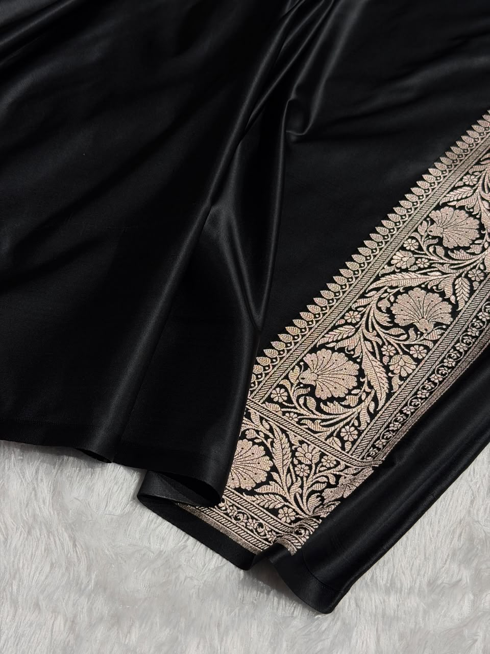 Banarasi Mashru Satin Silk Saree Cross Boota Pattern in Black Shades MSK11