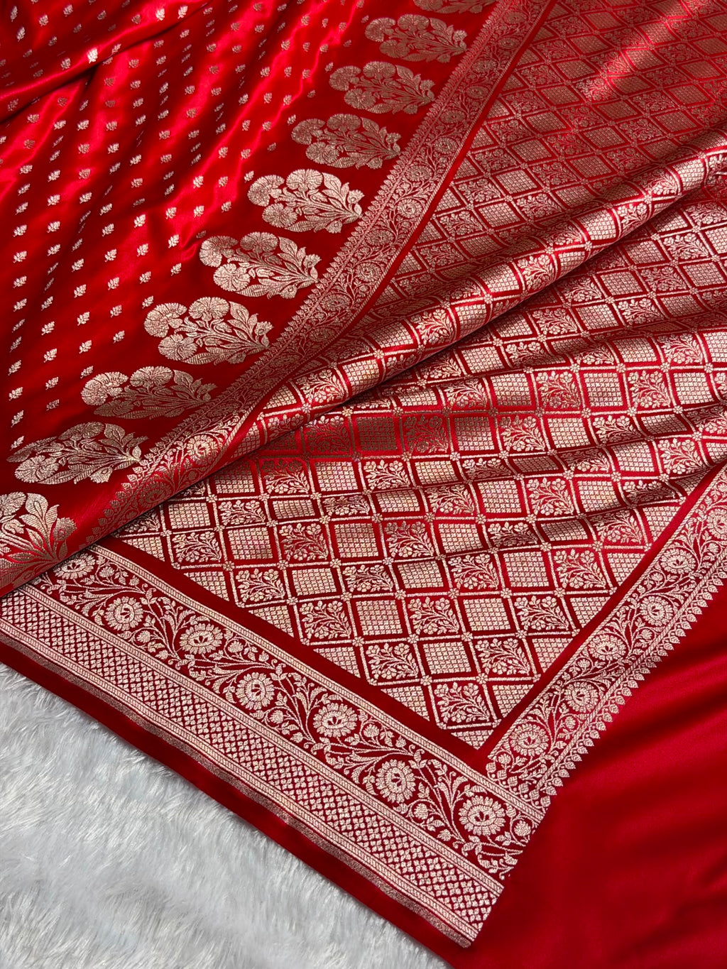 Banarasi Mashru Satin Silk Saree Booti Pattern in Red Shades